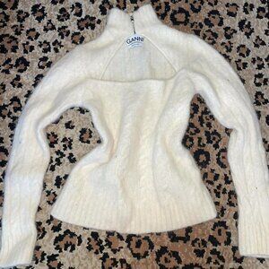 Ganni Women's Cream and White Jumper